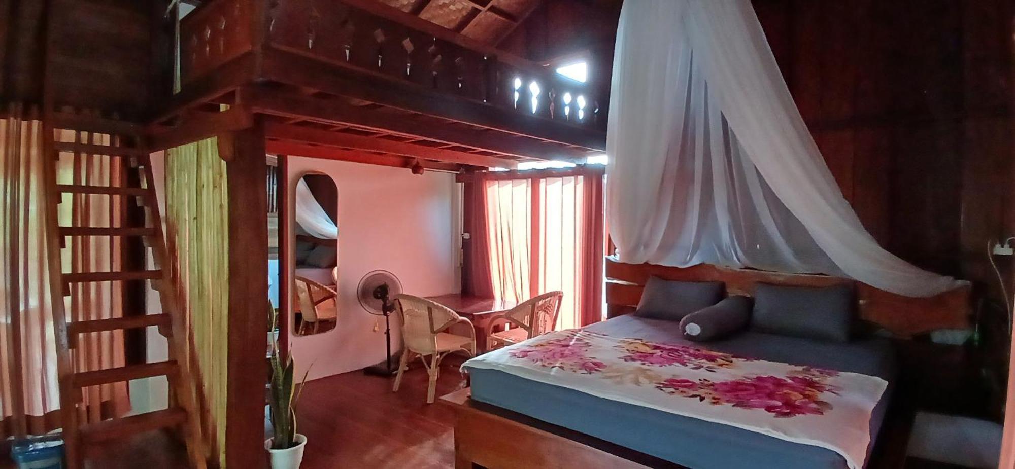 Tropical Jungle Lodge & Jungle Trekking Bukit Lawang Exterior foto